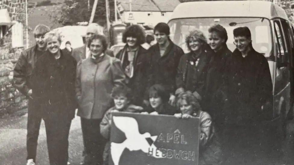 Criw Parc, Y Bala wnaeth deithio i Genefa yn yr 1980au gyda'u neges heddwch