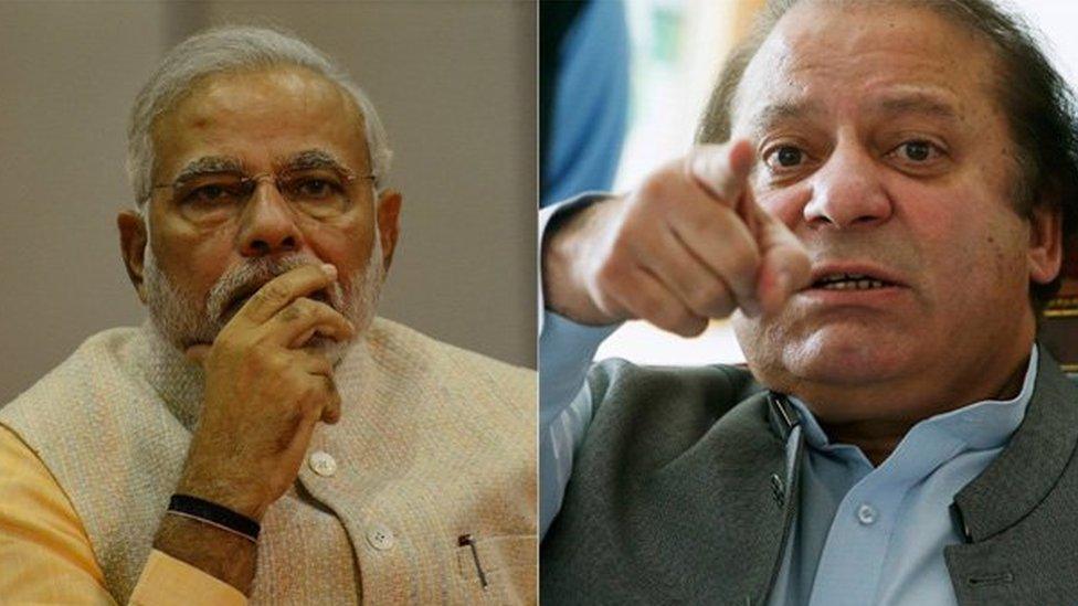 Narendra Modi (L), Nawaz Sharif (R)