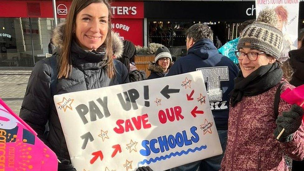 Teacher strike rally in Luton