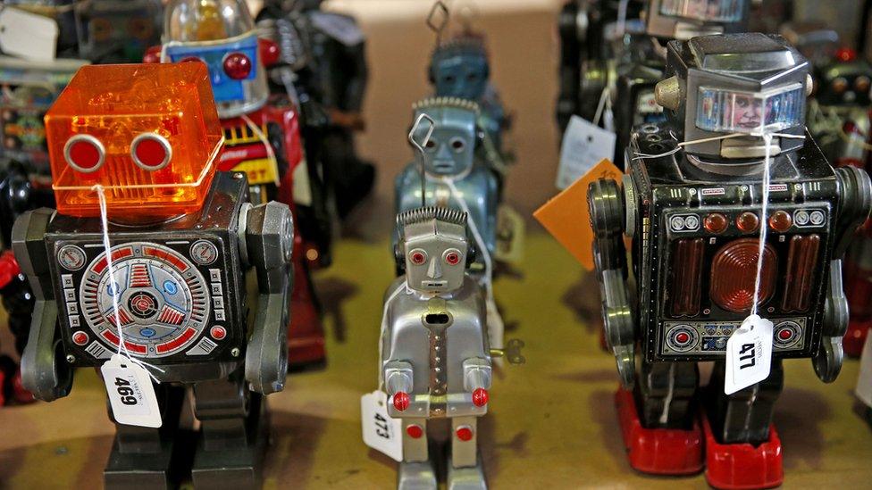 Tin robot collection to be auctioned