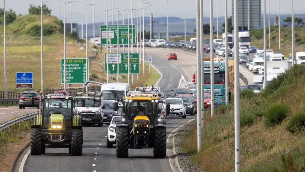 Slow moving traffic heading in to Aberdeen