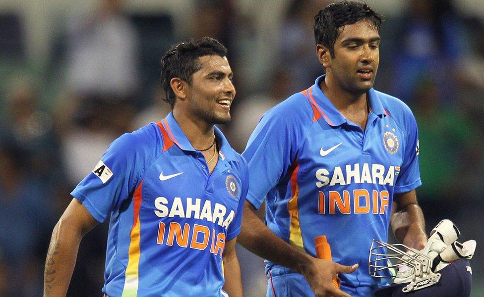 Ravindra Jadeja (left) and R Ashwin