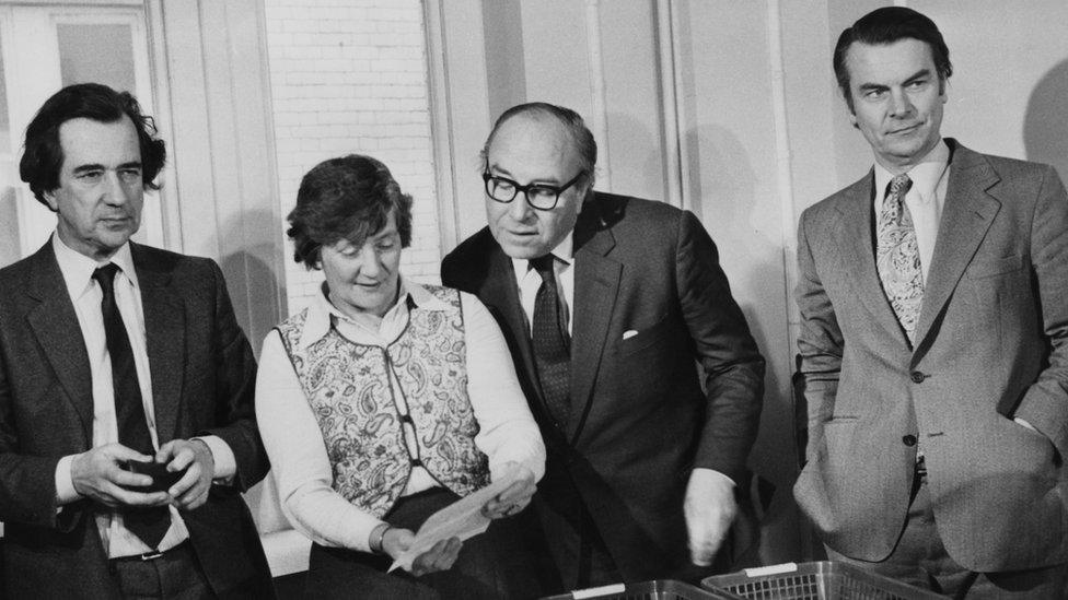 William Rodgers, Shirley Williams, Roy Jenkins (1920 - 2003) and David Owen with some of the funds sent by supporters of their Council For Social Democracy, at their offices in Queen Anne"s gate, London, 18th February 1981. The council will shortly announce the launch of the Social Democratic Party (SDP). (Photo by Keystone/Hulton Archive/Getty Images)