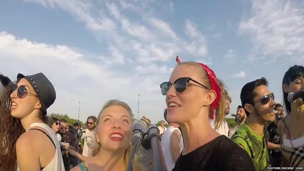 Fans sing Learn To Fly in Italy