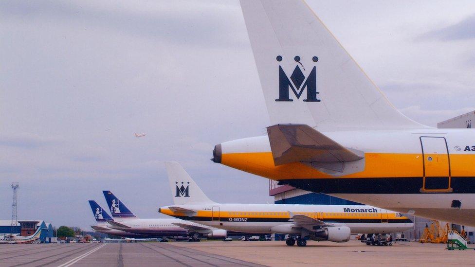 Monarch aeroplanes, Luton Airport