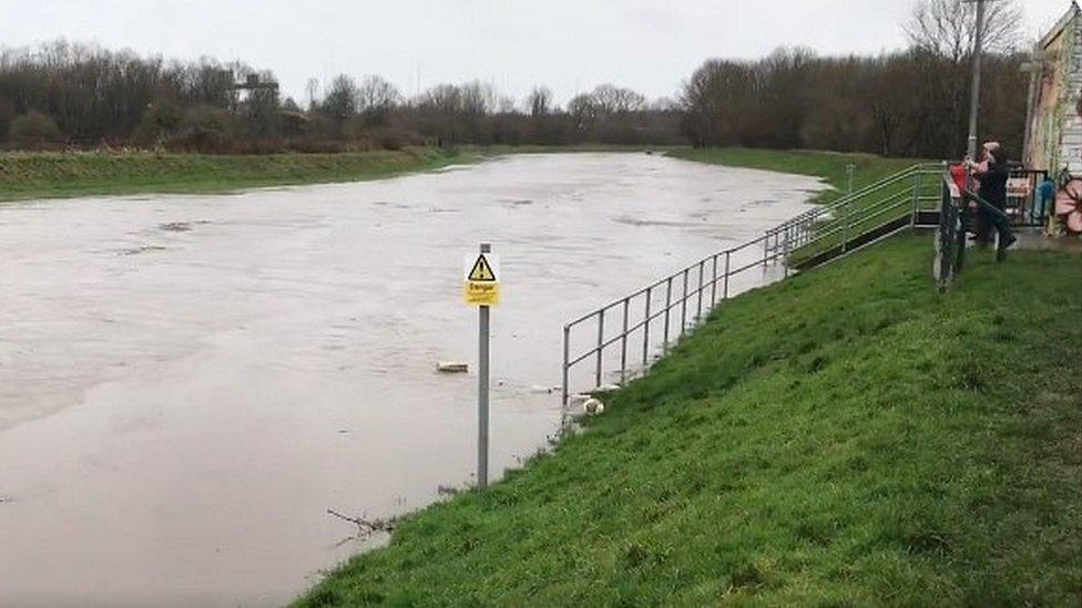 River Mersey levels rising