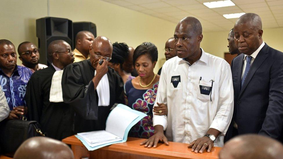 Martin Fayulu (second right) at the Supreme Court - 12 January