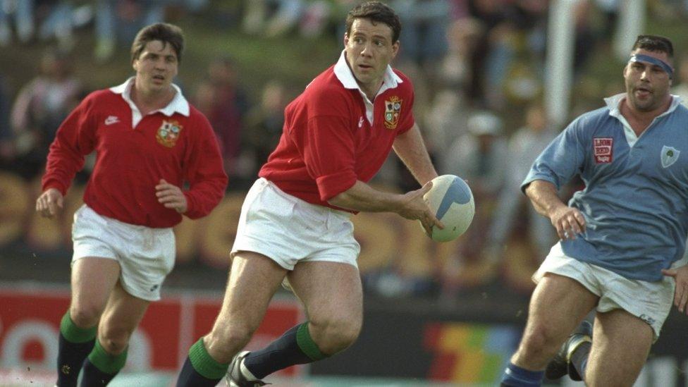 Scott Hastings playing for the British Lions in 1993