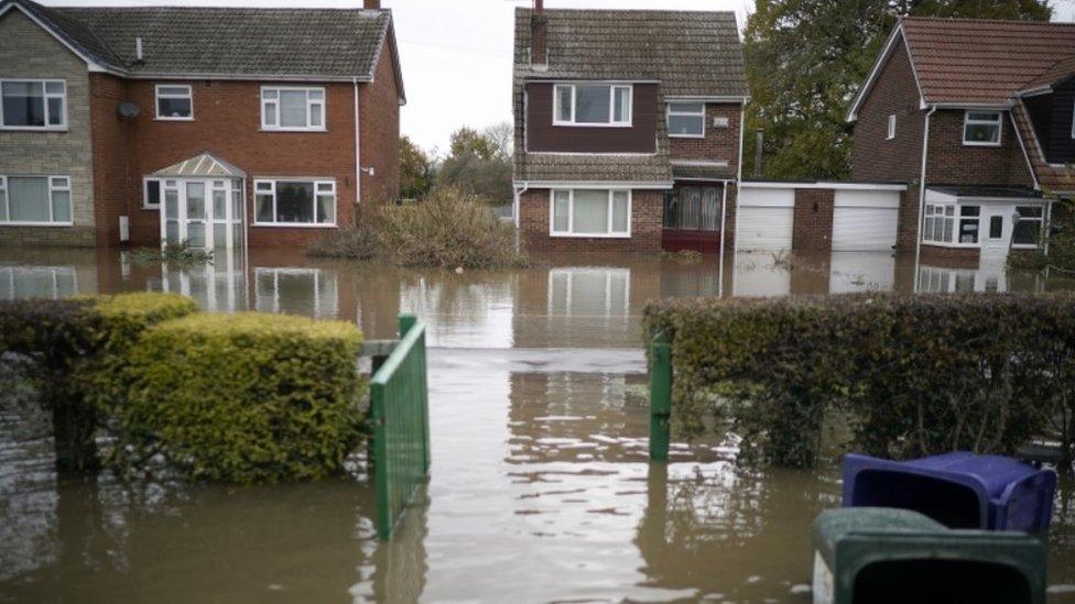 Flooded homes in Fishlake