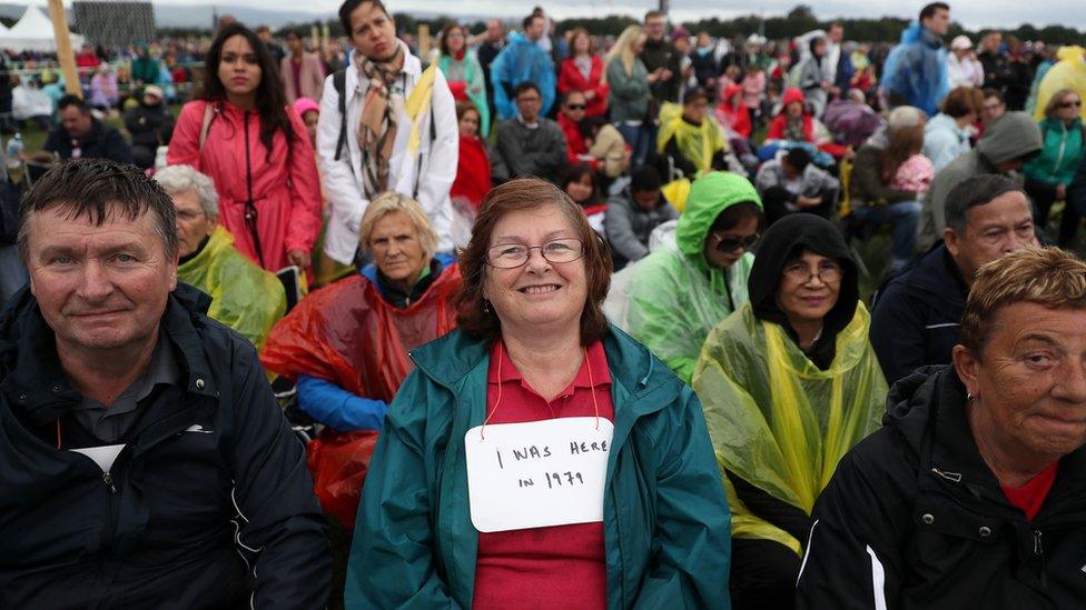 People gather in Phoenix Park for Mass with Pope Francis