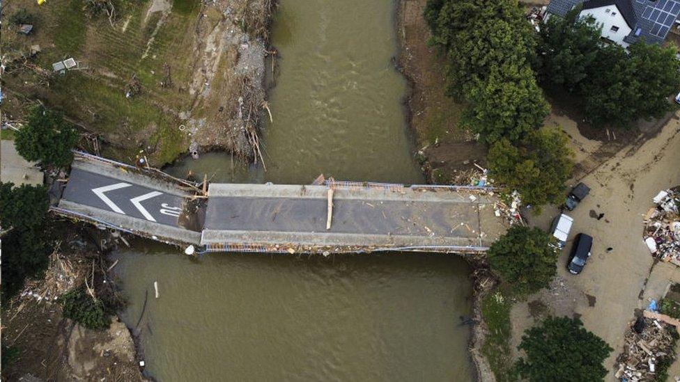 A smashed bridge in Ahrweiler