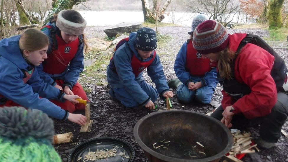 Children from Knightlow Primary School