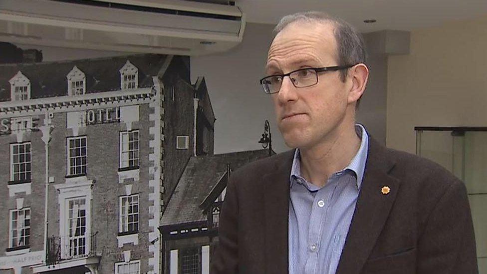 Llyr Gruffydd