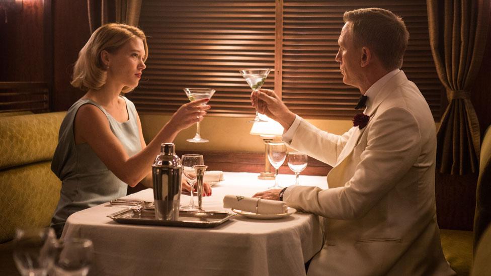 Lea Seydoux and Daniel Craig in Spectre