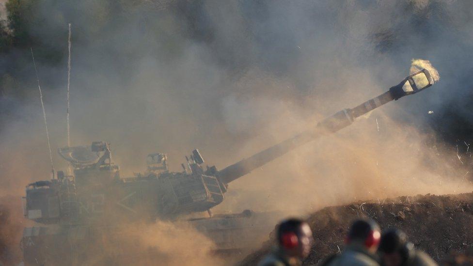 Israeli artillery shells targets in the Gaza Strip, at the Israel-Gaza Border (13 May 2021)