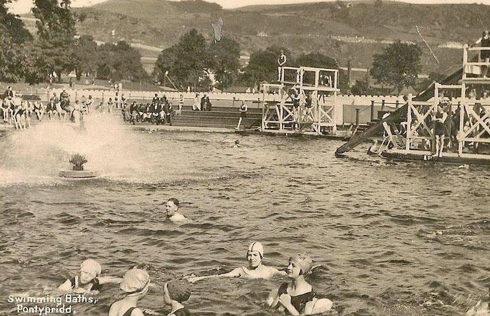 Pontypridd lido