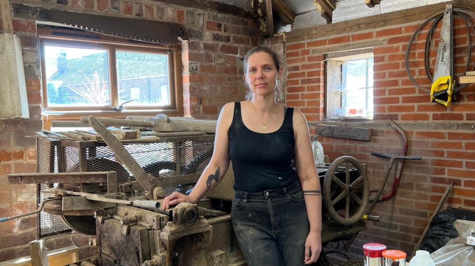 Clay, kilns and the cost of survival for tile makers