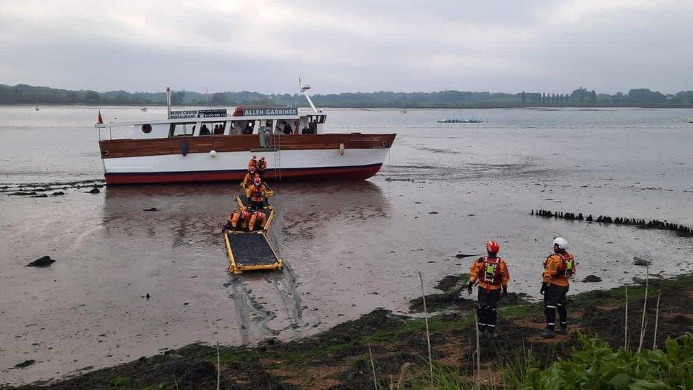 The floating restaurant that ran aground and got stuck in mud at Shotley