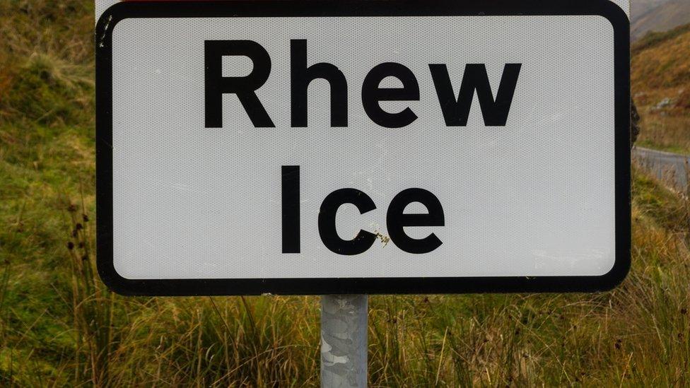 Ice warning sign