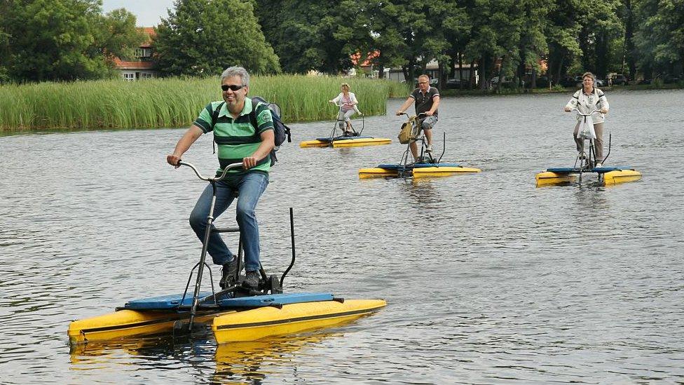 river bikes