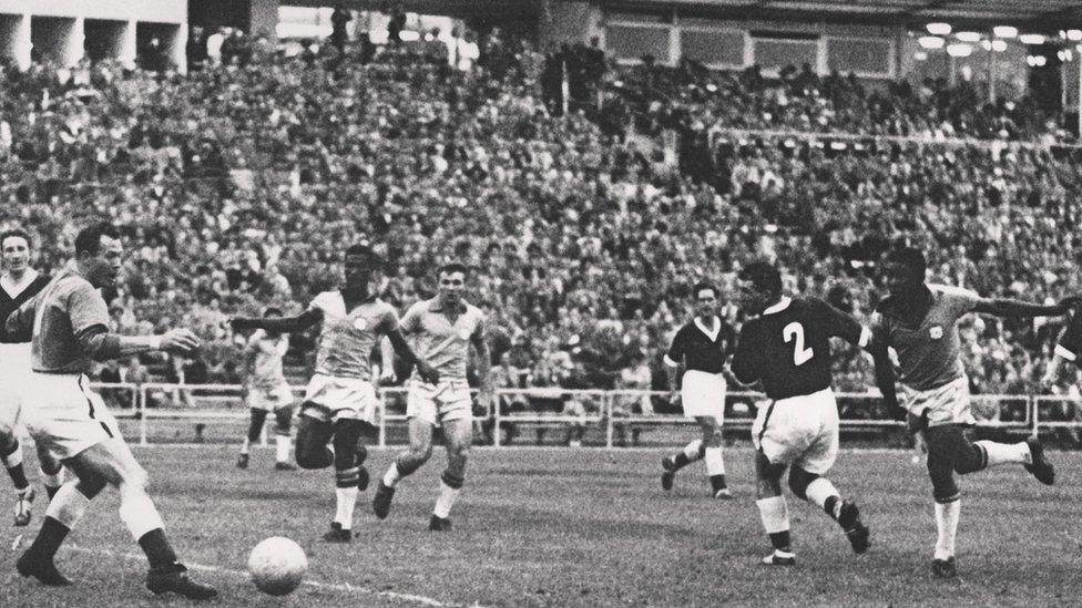 Pele in the match versus Wales