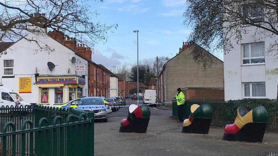 Police cordon in Byfield Road