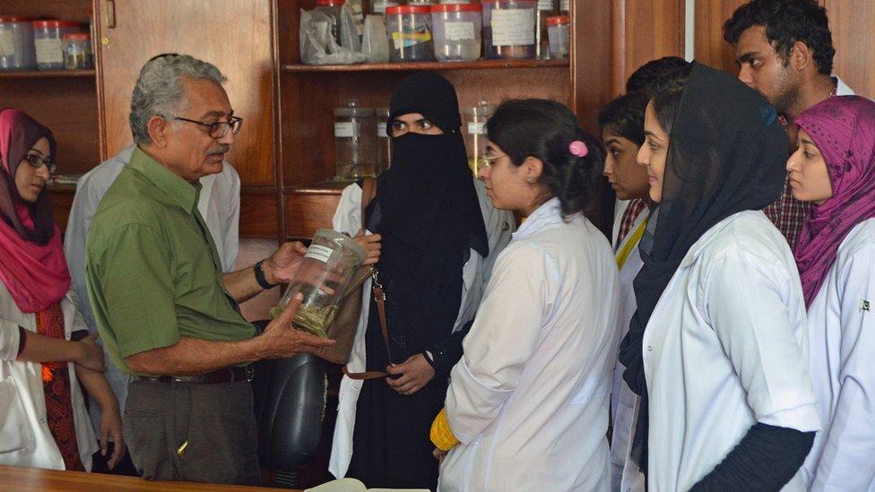 Vice Chancellor with Medical Students with Medical Students, Islamabad