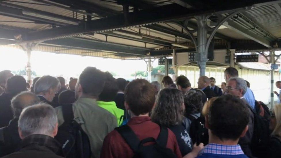 Crowded platform