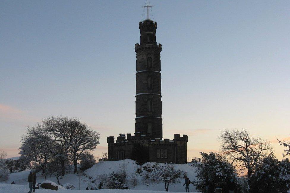 Nelsons Monument