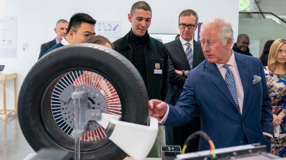 prince-charles-visiting-the-RCA.