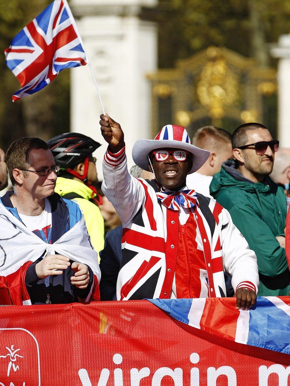 marathon crowds