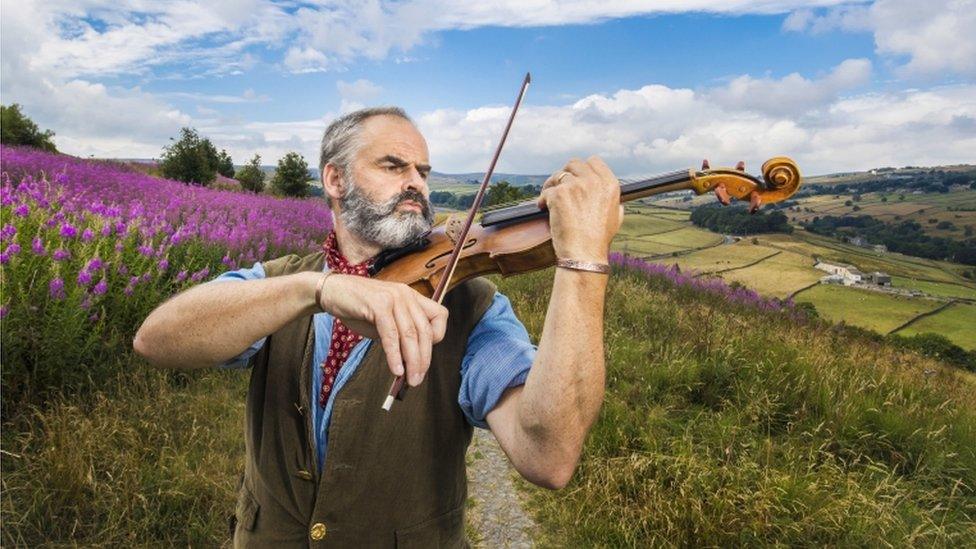 Steve Burnett, violin maker