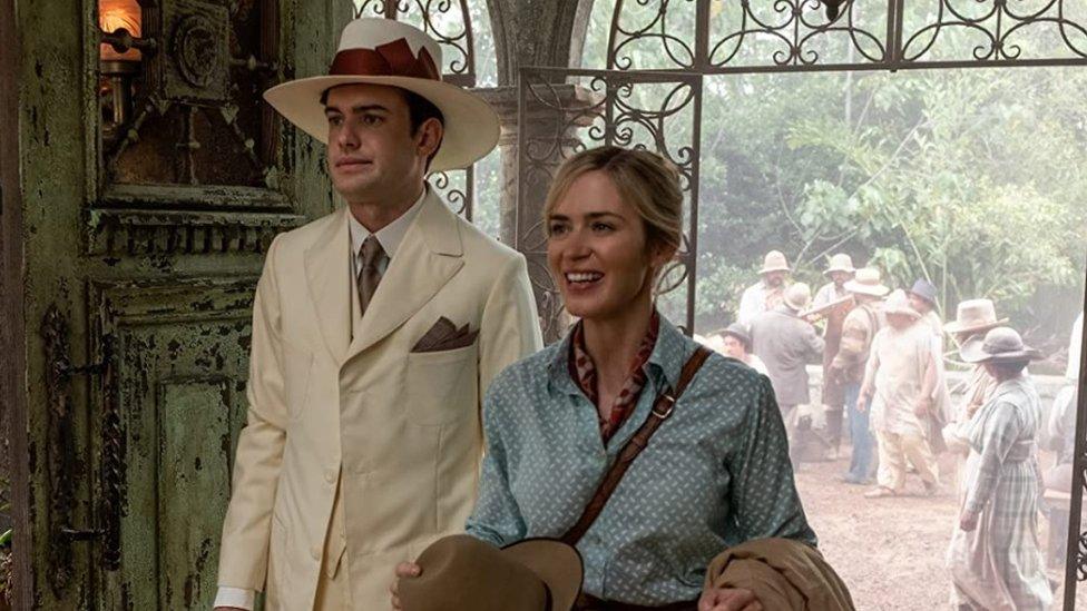 Jack Whitehall and Emily Blunt in Jungle Cruise.