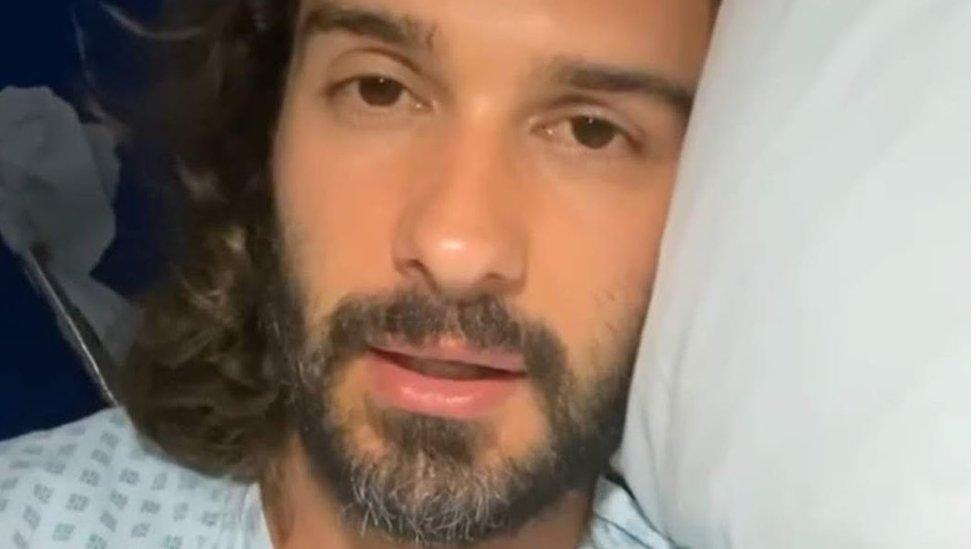 Joe Wicks speaking in hospital