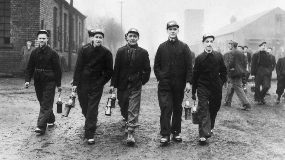 Bevin Boys at Price of Wales in 1944