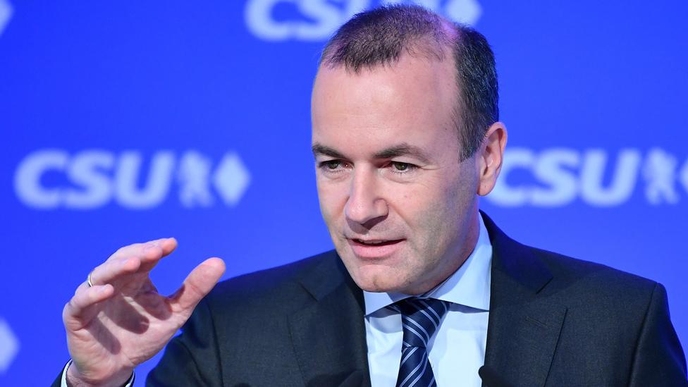 Manfred Weber speaking at a news conference, 27 May 19