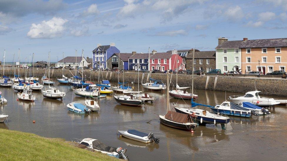 Aberaeron harbour