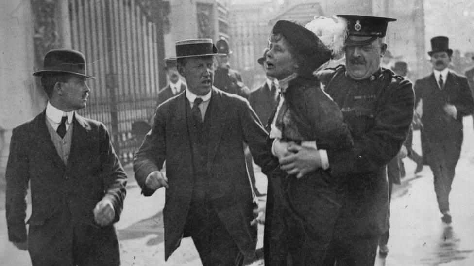 Emmeline Pankhurst arrested outside Buckingham Palace