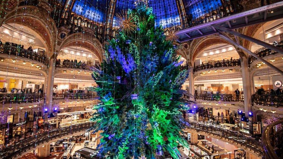 Christmas tree in Paris department store