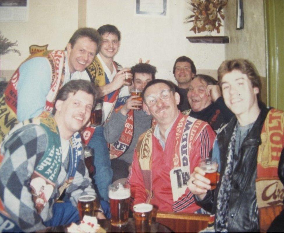 Black Country Ale Tairsters at the Railway Tavern in Kidderminster, Worcestershire, on 21 February, 1988