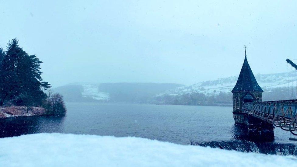 Snow at Pontsticill reservoir