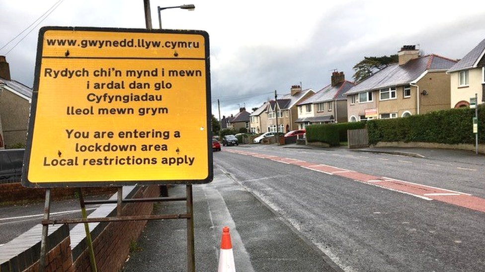 Bangor road sign