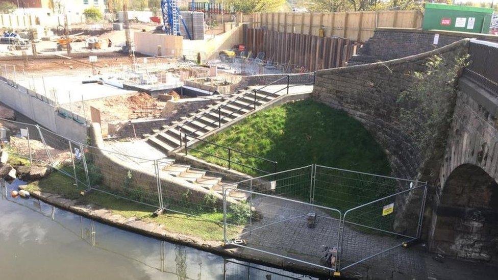 Nottingham canal steps