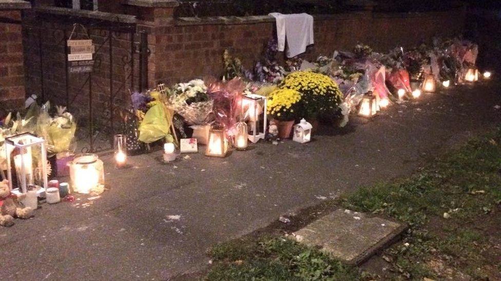 Vigil on Lindsay Avenue,