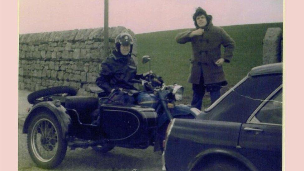 Dave Myers (sidecar) and Graham Twyford