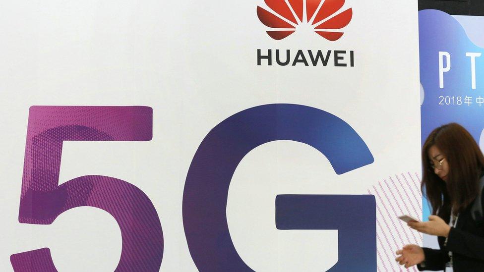 5G sign