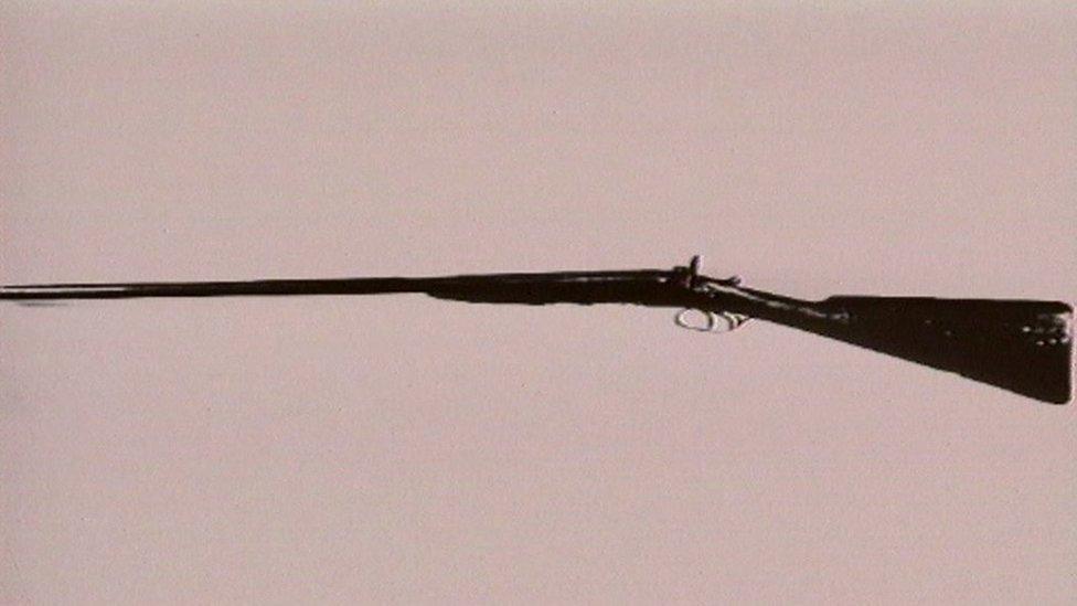 Picture of a gun issued by police at the time