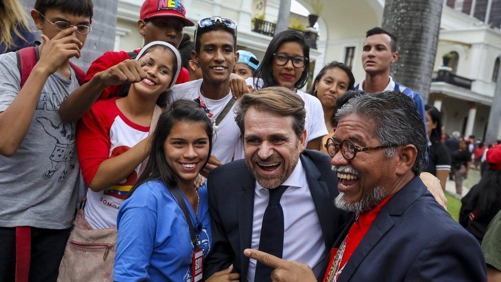 Carabobo's Governor-elect Rafael Lacava (C) poses with a group of sympathizers before being sworn in in Caracas, Venezuela, 18 October 2017