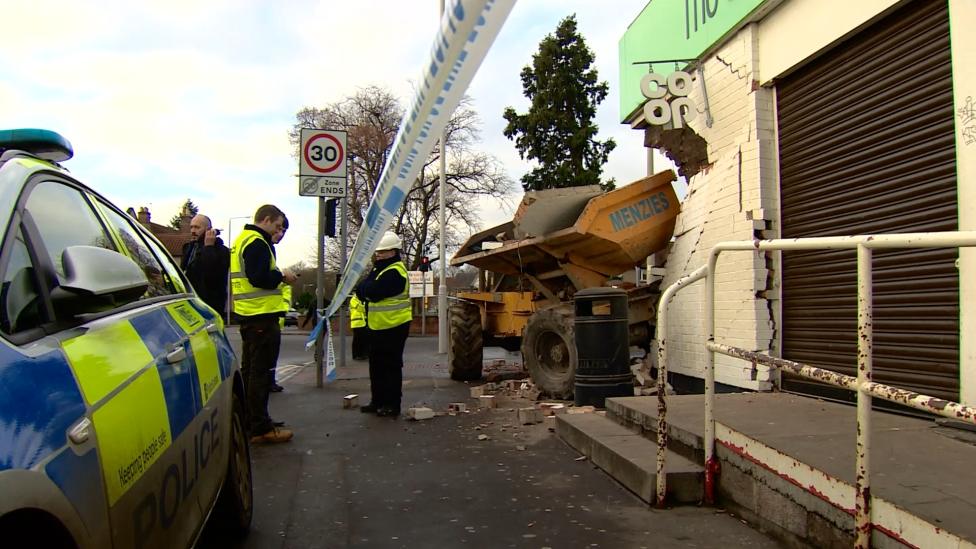 Dumper truck