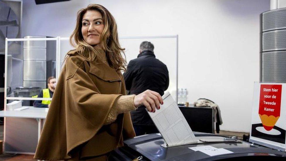 People's Party for Freedom and Democracy (VVD) leader Dilan Yesilgoz casts her vote in the House of Representatives elections at a polling station in Club Panama, in Amsterdam